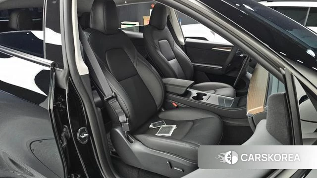 Tesla Model Y id 4645058 из Кореи 33