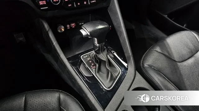 Kia Niro id 3313324 из Кореи 19