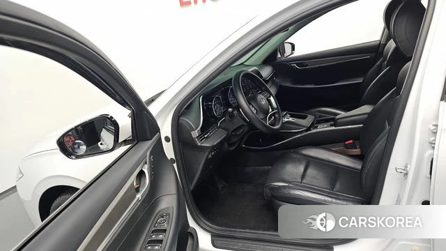 Hyundai The New Grandeur IG id 4416350 из Кореи 35