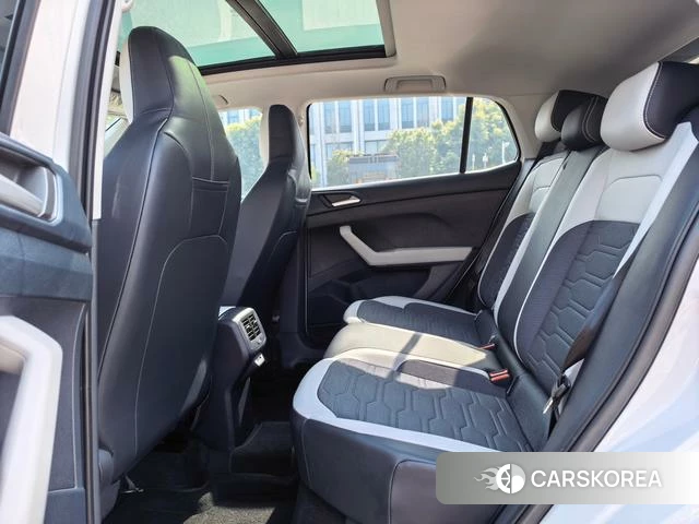 Volkswagen Tuyue id 4209904 из Китая 16