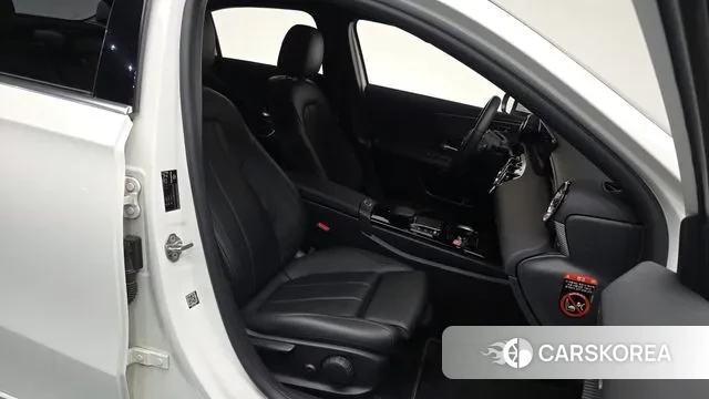 Mercedes-Benz A-Class W177 id 3225032 из Кореи 19