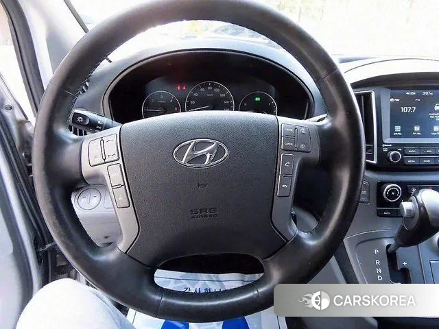 Hyundai The New Grand Starex id 2886389 из Кореи 18