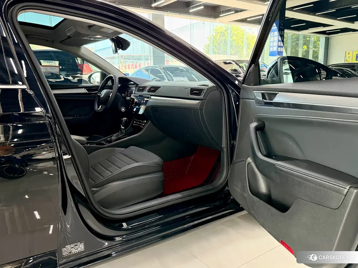 Skoda Superb id 4589283 из Китая 14