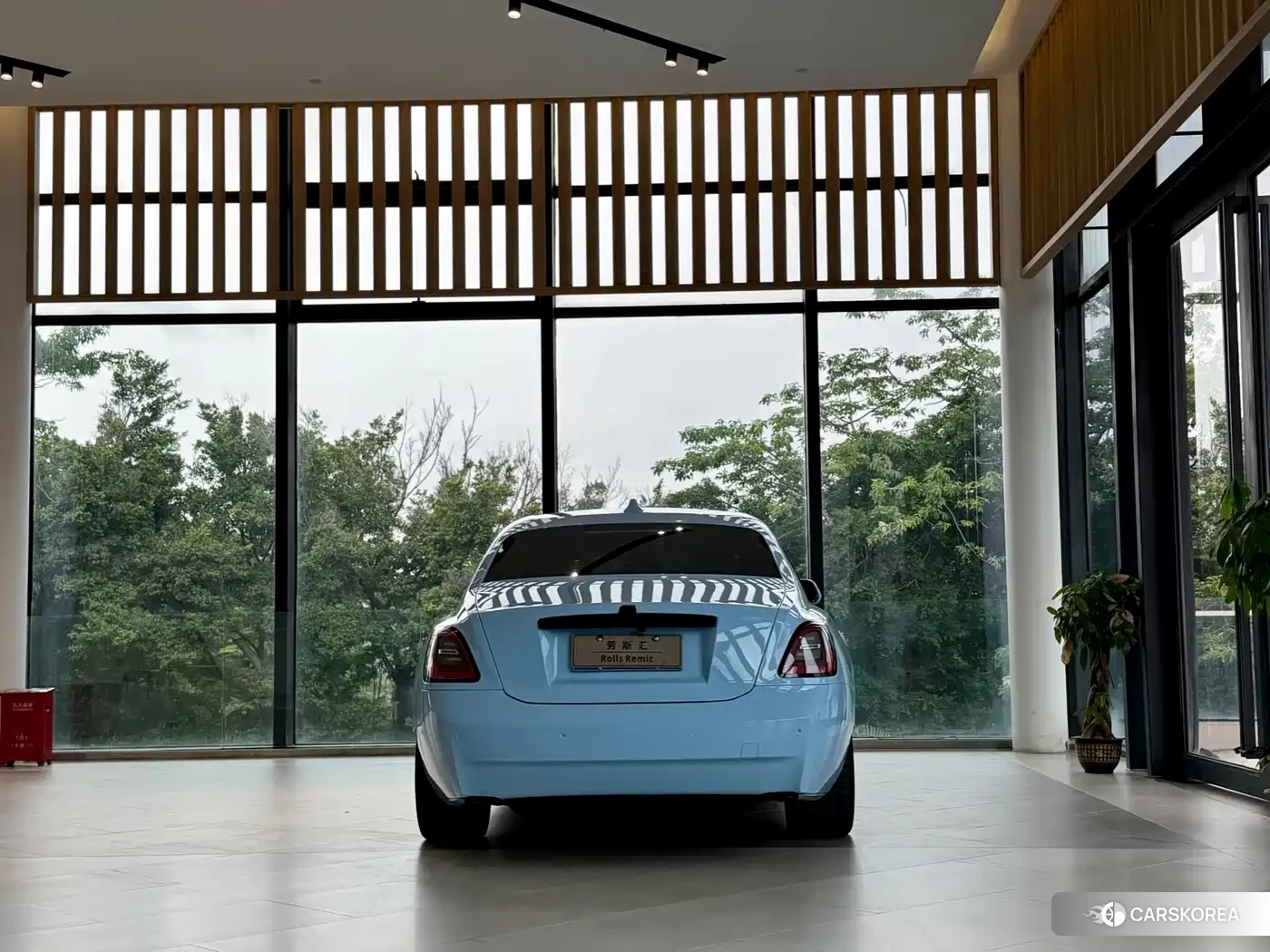Rolls-Royce Gust id 4546566 из Китая 10