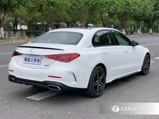 Mercedes-Benz Class C id 4374425 из Китая 32