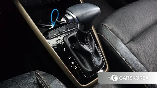 Kia Stonic id 2995702 из Кореи 19