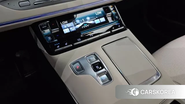 Hyundai The New Grandeur IG Hybrid id 3427070 из Кореи 19