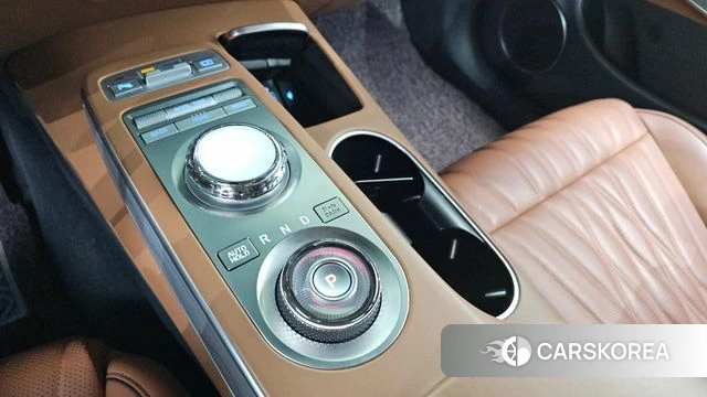 Genesis GV70 id 3832840 из Кореи 19