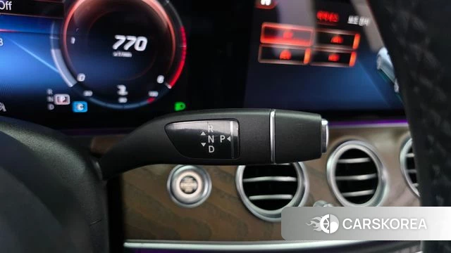 Mercedes-Benz E-Class W213 id 4726751 из Кореи 36