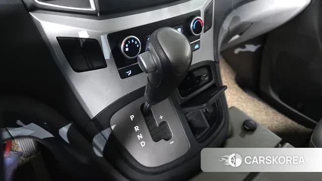 Hyundai The New Grand Starex id 3754290 из Кореи 19