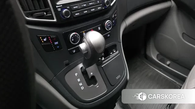 Hyundai The New Grand Starex id 3772387 из Кореи 19