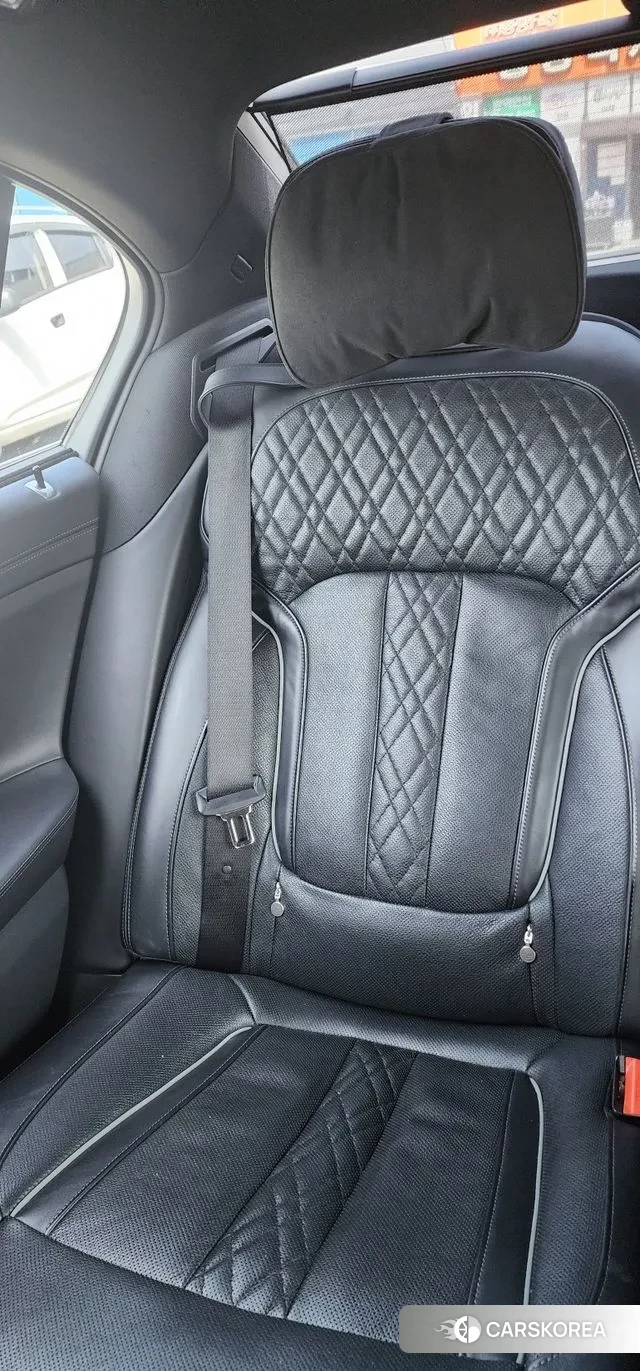 BMW 7 Series (G11) id 3060778 из Кореи 10