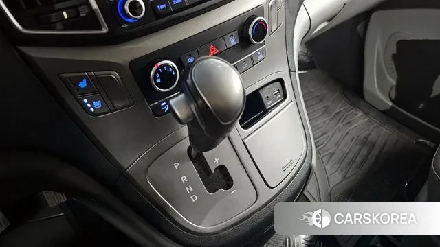 Hyundai The New Grand Starex id 3557713 из Кореи 19