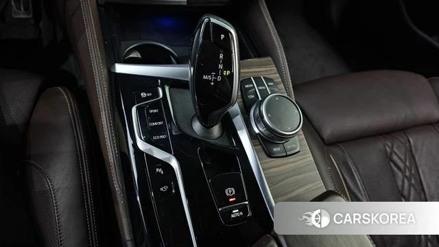 BMW 5 Series (G30) id 4550750 из Кореи 19