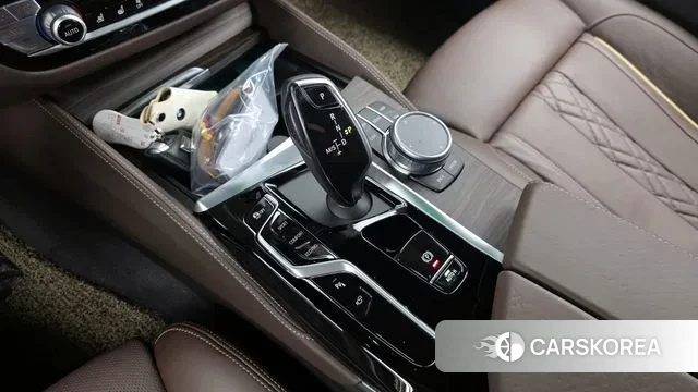 BMW 5 Series (G30) id 2980564 из Кореи 19