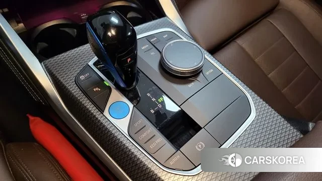 BMW i4 id 3696577 из Кореи 19