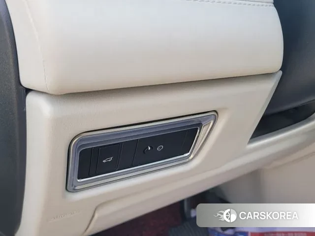 Land Rover Discovery Sports id 3055733 из Кореи 18