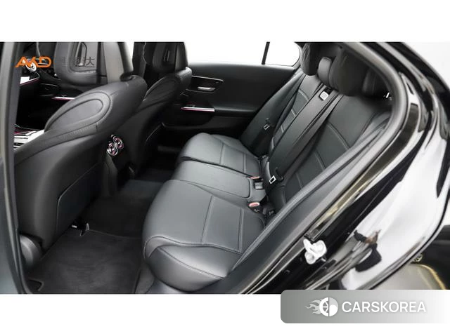 Mercedes-Benz Class C id 4257656 из Китая 9