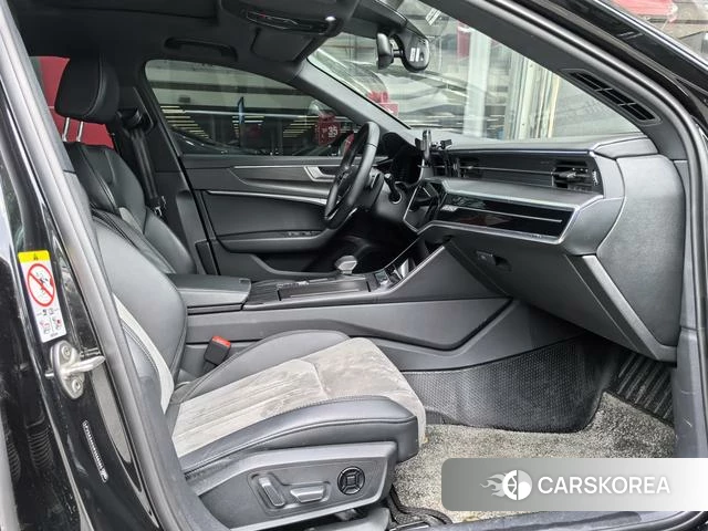 Audi A6L id 4348308 из Китая 23