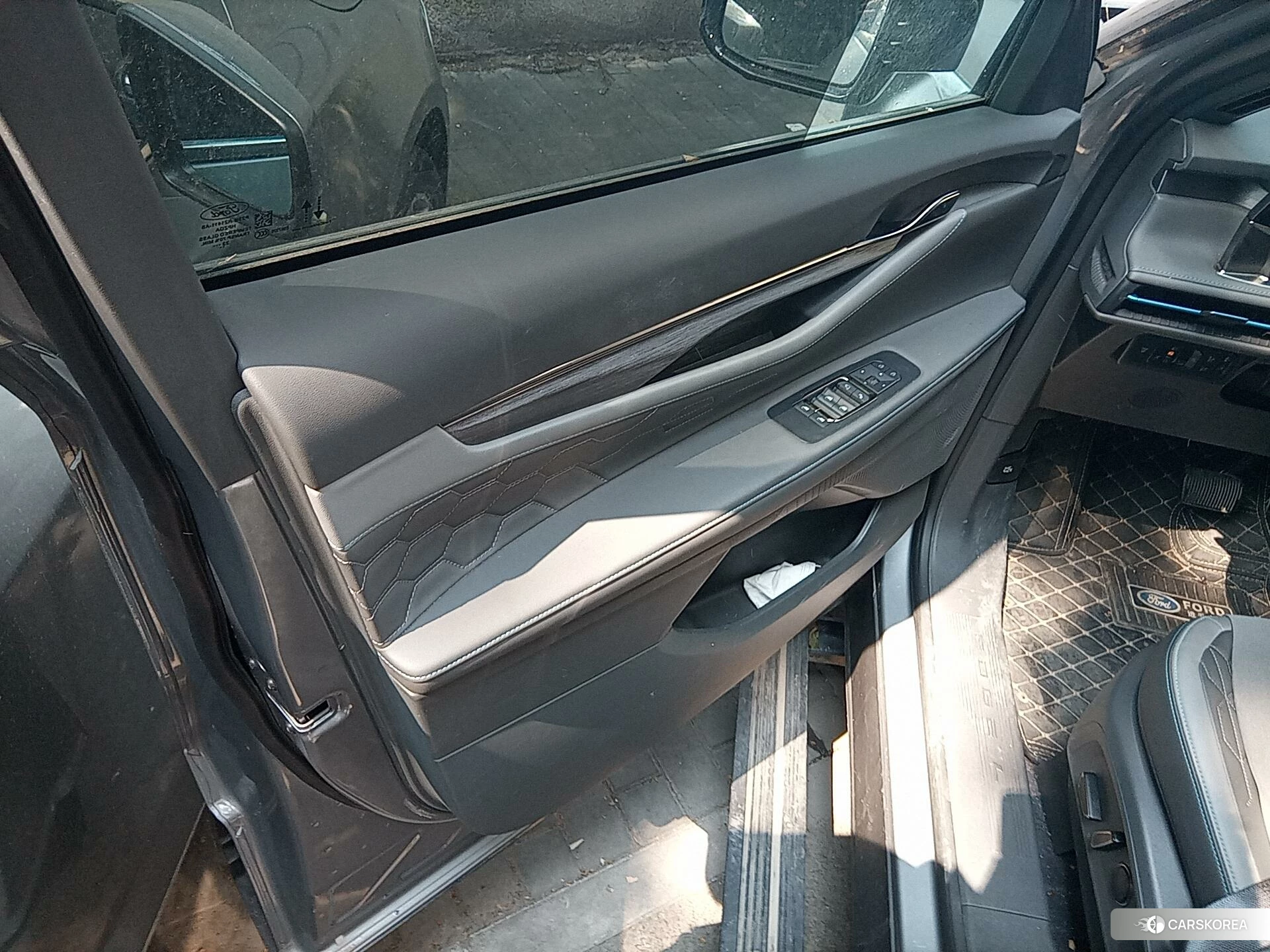 Ford Sharp World id 4504984 из Китая 20