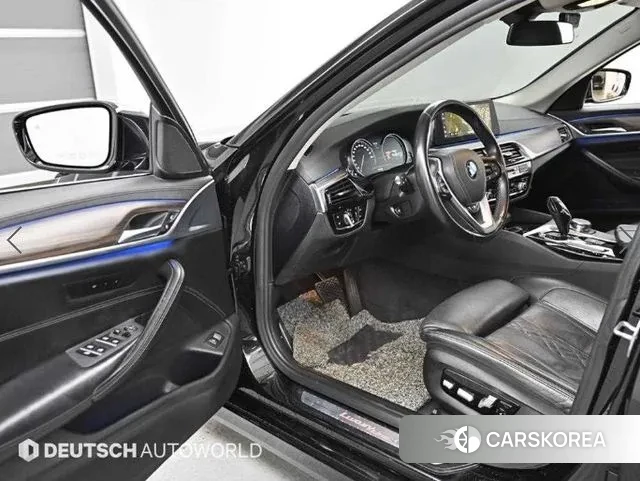 BMW 5 Series (G30) id 3319588 из Кореи 19