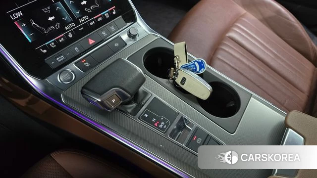 Audi A6 (C8) id 4490577 из Кореи 19