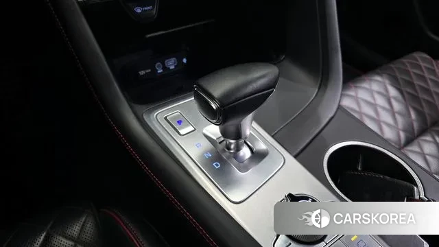 Genesis G70 id 3547280 из Кореи 19