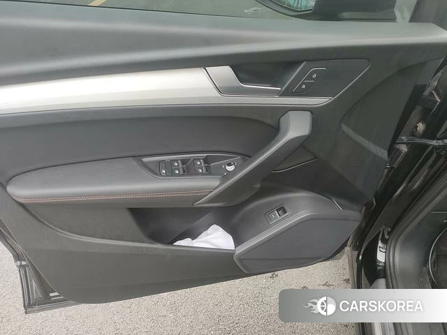 Audi Q5L id 4392013 из Китая 20