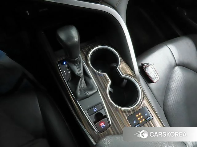 Toyota Camry (XV70) id 4390318 из Кореи 19