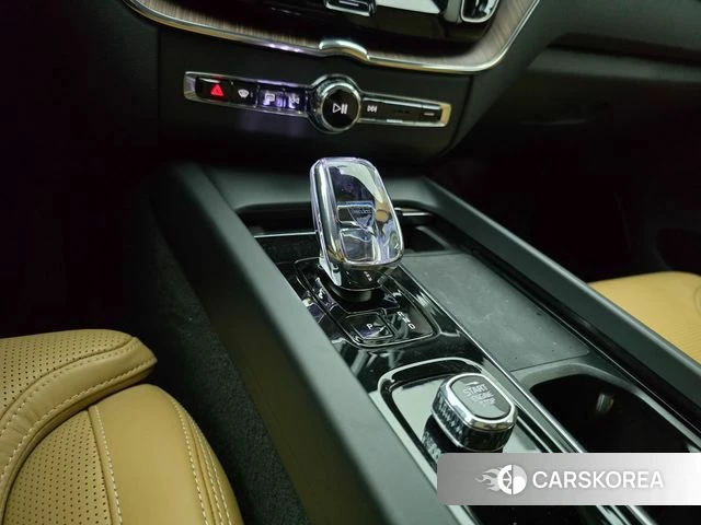 Volvo XC60 second Generation id 4623681 из Кореи 19