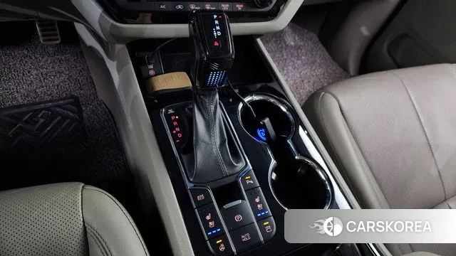 Kia The New Carnival id 3703858 из Кореи 19