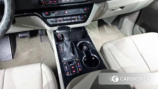 Kia The New Carnival id 4530837 из Кореи 19