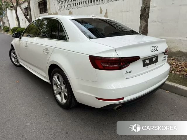 Audi A4L id 4238776 из Китая 11
