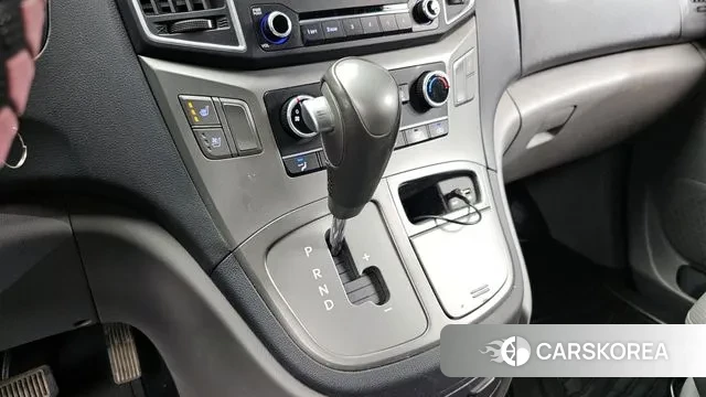 Hyundai The New Grand Starex id 3536287 из Кореи 19