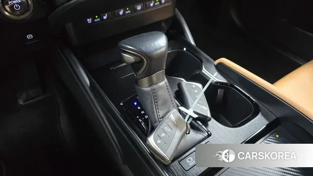 Lexus ES300h 7th generation id 3333147 из Кореи 19