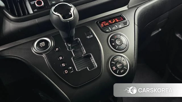 Kia The New Kia Ray id 3858738 из Кореи 19