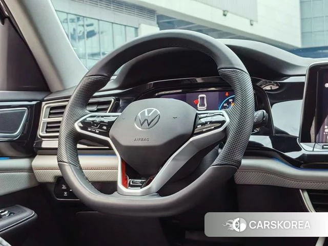 Volkswagen Tourang id 4274140 из Китая 22