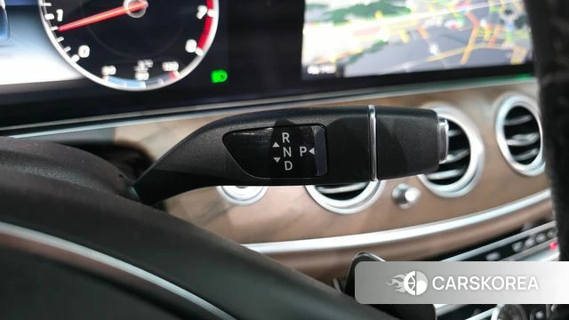 Mercedes-Benz E-Class W213 id 4483264 из Кореи 19