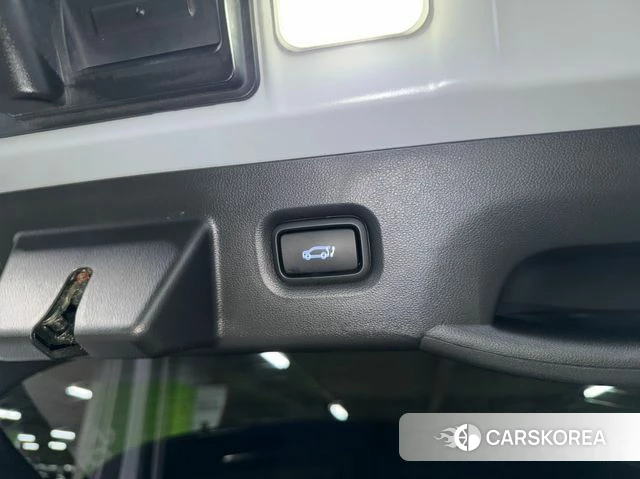 Hyundai Ionic 5 id 4281856 из Кореи 19