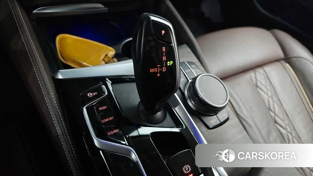 BMW 5 Series (G30) id 4224158 из Кореи 19