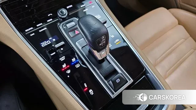 Porsche Panamera (971) id 3536302 из Кореи 19