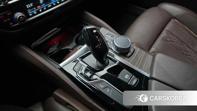 BMW 5 Series (G30) id 4225835 из Кореи 19