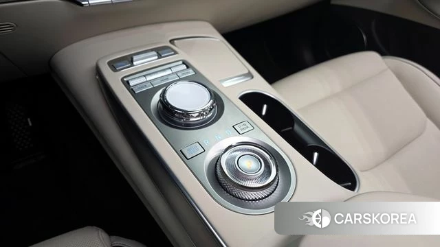 Genesis GV70 id 3838333 из Кореи 19