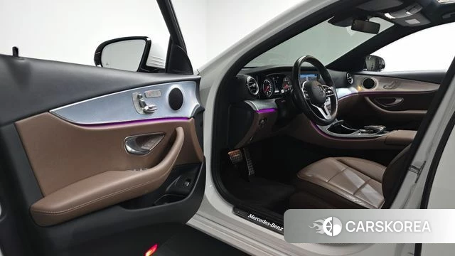 Mercedes-Benz E-Class W213 id 4906913 из Кореи 35