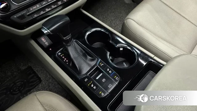 Kia The New Carnival id 3760922 из Кореи 19