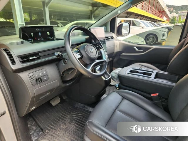 Hyundai Staria id 4414634 из Кореи 19