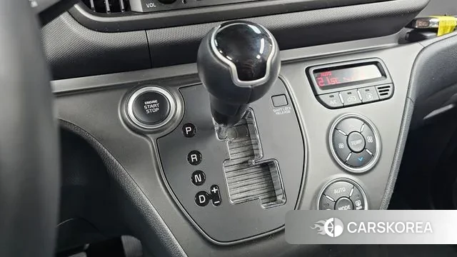 Kia The New Kia Ray id 3659446 из Кореи 19