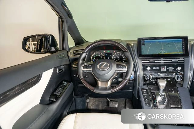 Lexus LM id 4314242 из Китая 37