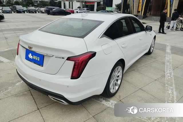 Cadillac CT5 id 4242106 из Китая 16