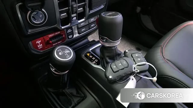 Jeep Gladiator (JT) id 3246108 из Кореи 19